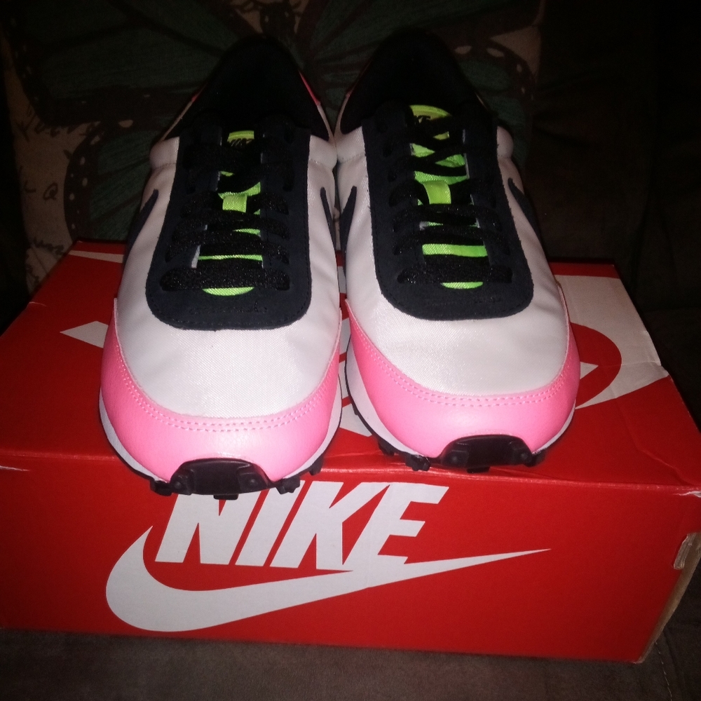 Nike Daybreak